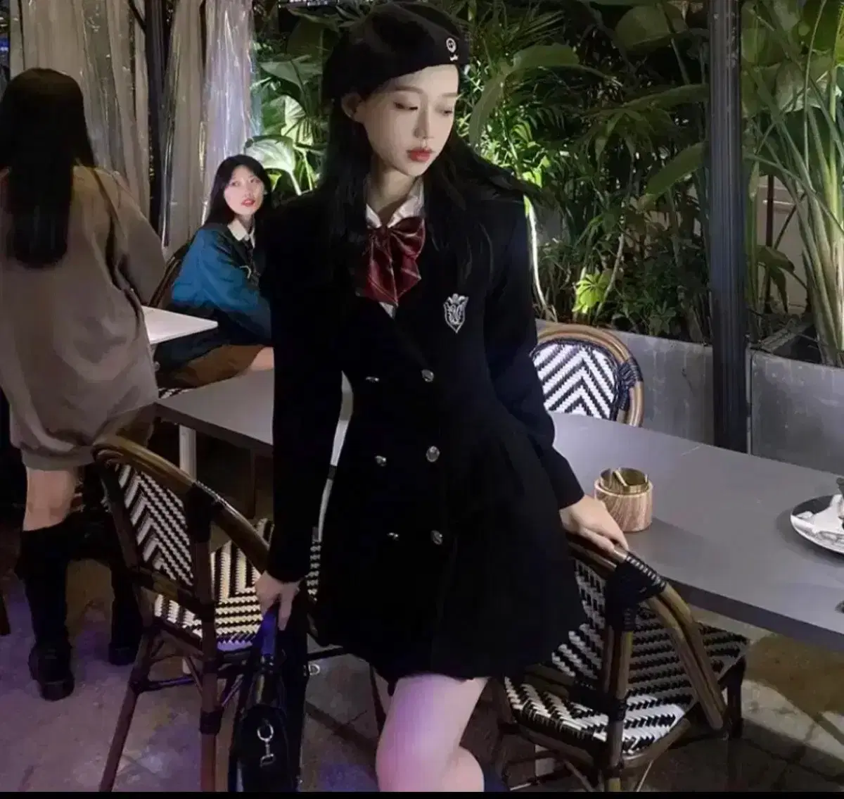 thumbnail-1